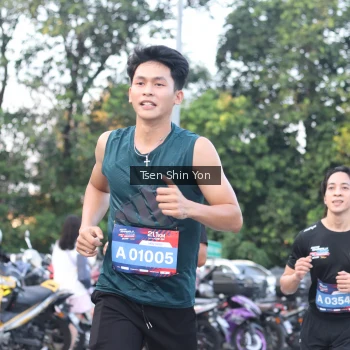 Runner Photo 3821699