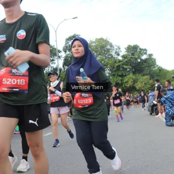 Runner Photo 3821702