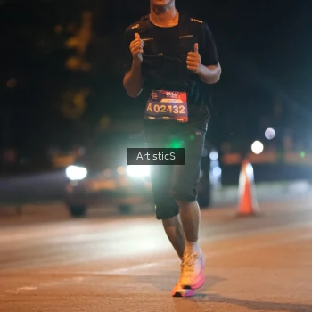Runner Photo 3821720