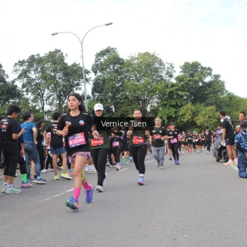 Runner Photo 3821730