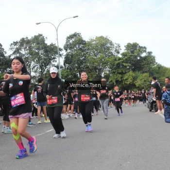 Runner Photo 3821734