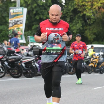 Runner Photo 3821781