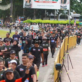 Runner Photo 3821796