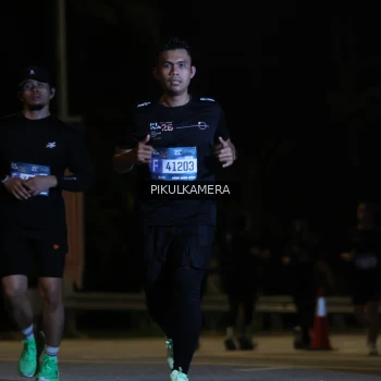 Runner Photo 3821813