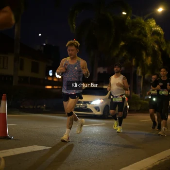 Runner Photo 3821820
