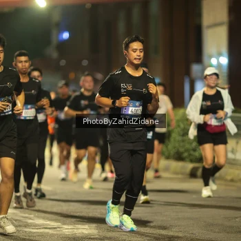 Runner Photo 3821858