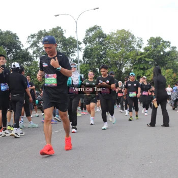 Runner Photo 3821859