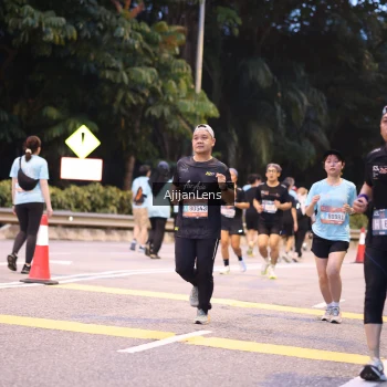 Runner Photo 3821880