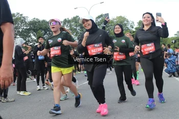 Runner Photo 3821954