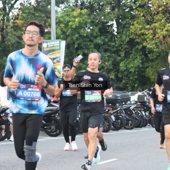 Runner Photo 3821956