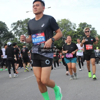 Runner Photo 3822020