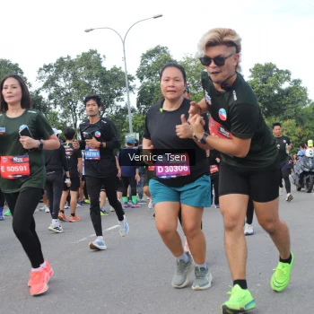 Runner Photo 3822022