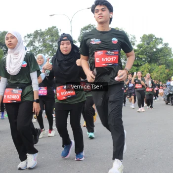 Runner Photo 3822105