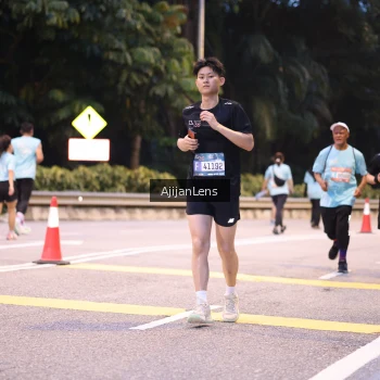 Runner Photo 3822118