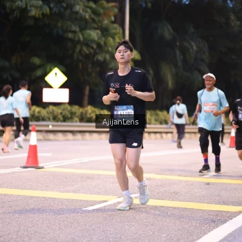 Runner Photo 3822172