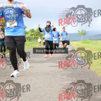 Runner Photo 382222