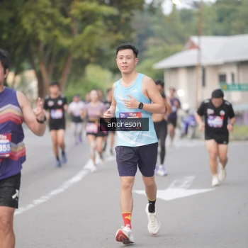 Runner Photo 3822275