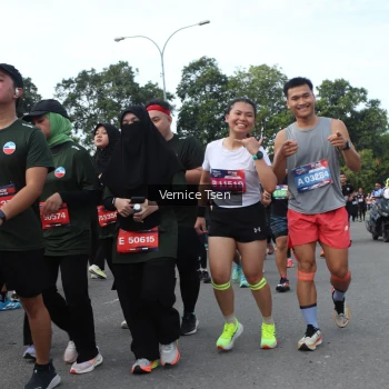 Runner Photo 3822281