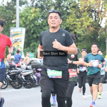Runner Photo 3822318