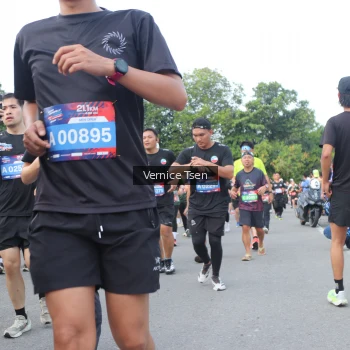 Runner Photo 3822385