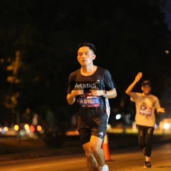 Runner Photo 3822388