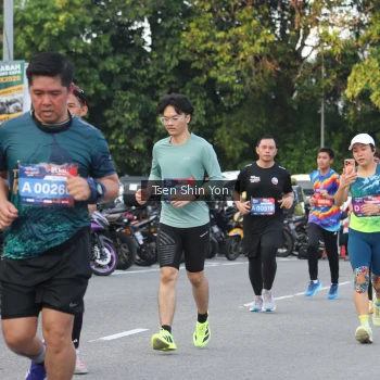 Runner Photo 3822418