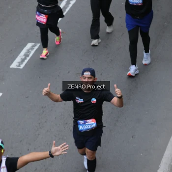 Runner Photo 3822434