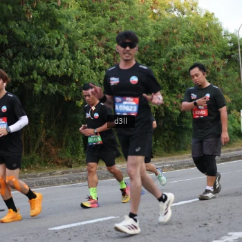 Runner Photo 3822448