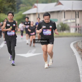 Runner Photo 3822450