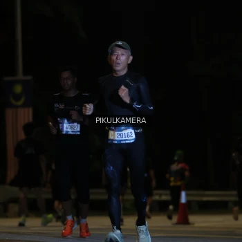 Runner Photo 3822470