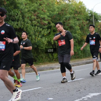 Runner Photo 3822515