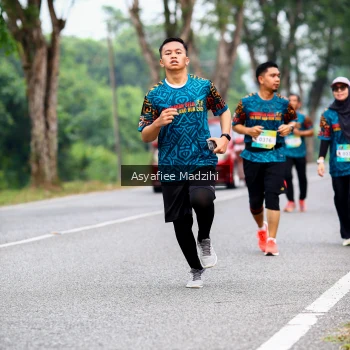 Runner Photo 3822519