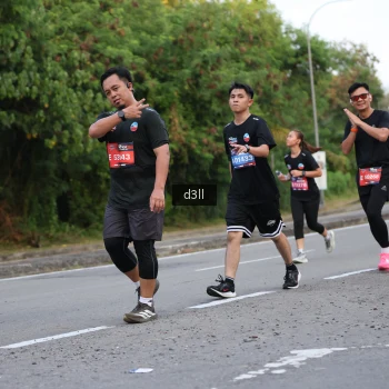 Runner Photo 3822541