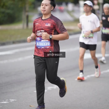 Runner Photo 3822585