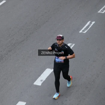 Runner Photo 3822600