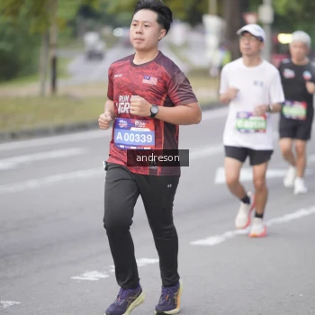 Runner Photo 3822640