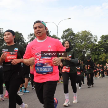 Runner Photo 3822677