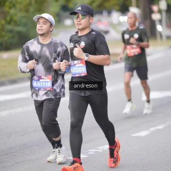 Runner Photo 3822693