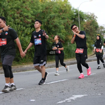 Runner Photo 3822695