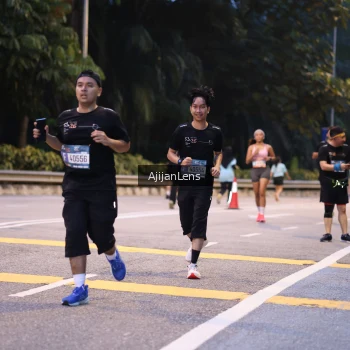 Runner Photo 3822729