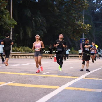 Runner Photo 3822771