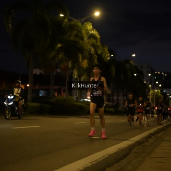 Runner Photo 3822773