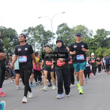 Runner Photo 3822783