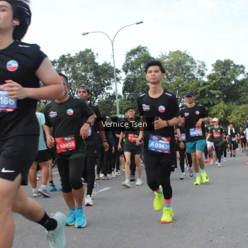Runner Photo 3822795