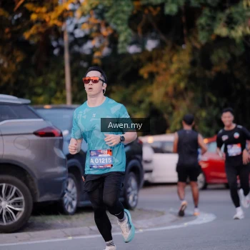 Runner Photo 3822801