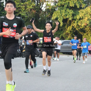 Runner Photo 3822827