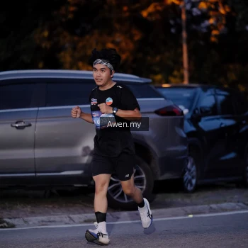 Runner Photo 3822828