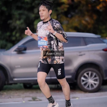 Runner Photo 3822875