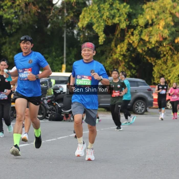 Runner Photo 3822945