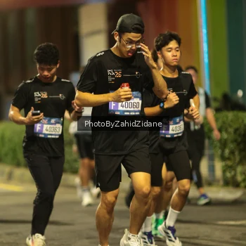 Runner Photo 3822954